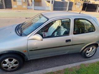 Opel CORSA 3P ED 2000 1.2 16V