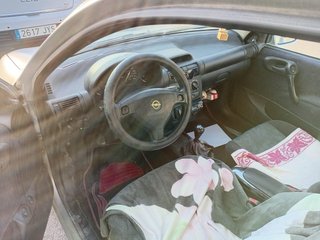Opel CORSA 3P ED 2000 1.2 16V