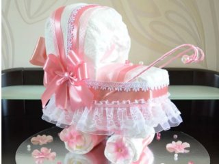 Se personalizan tarta de pañales