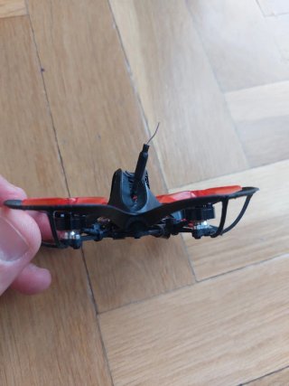 Emax NanoHawk dron Frsky 65mm