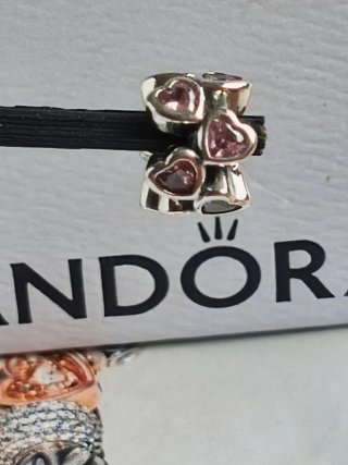 Pandora Corazón Rosa con Circonitas