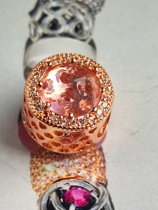 Pandora Corazón Rosa con Circonitas