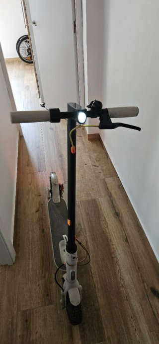 Patinete Eléctrico Xiaomi Mi Scooter 3