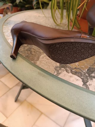 Zapatos de tacón LAMBY marrones