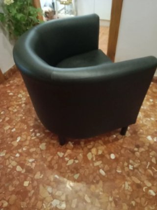 Sillón individual polipiel negro