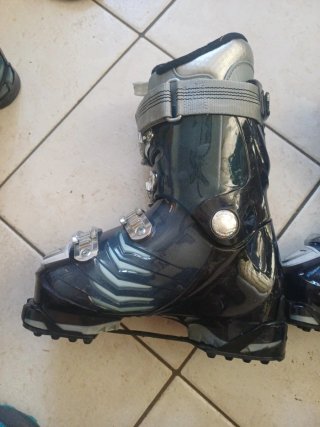 Scarponi sci Atomic donna