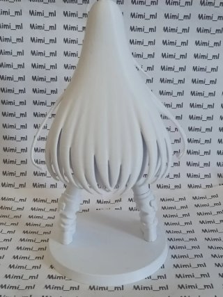 Figura chica anime en impresión 3D
