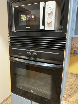 Cocina completa con electrodomésticos
