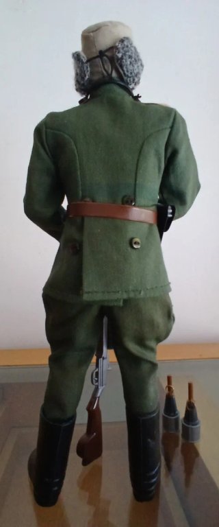 Geyperman Soldado Ruso Barba Canoso