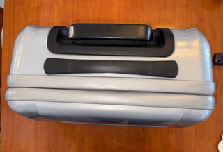 Maletín trolley Piquadro cabina gris