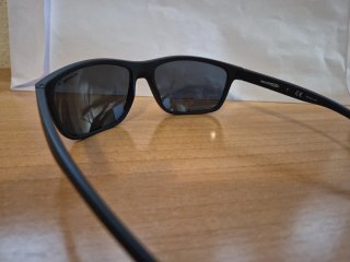 Gafas de sol Arnette polarizadas negras