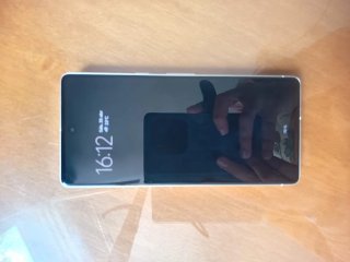 Google Pixel 7 Verde y Plata