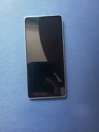 Google Pixel 7 Verde y Plata