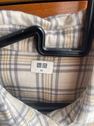 Camisa Uniqlo cuadros