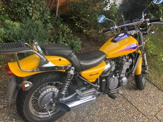 Kawasaki Eliminator 600 - Amarillo/Morado