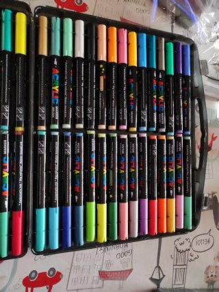 Rotuladores acrílicos Touchhero 60