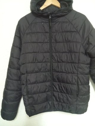 Chaqueta impermeable negra talla m