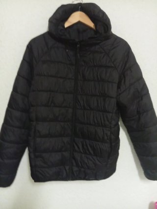 Chaqueta impermeable negra talla m