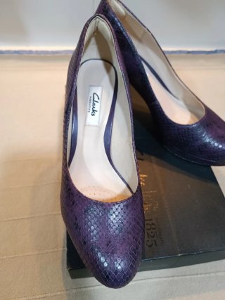 Zapatos Violeta Suede Crisp Kendra Talla 39