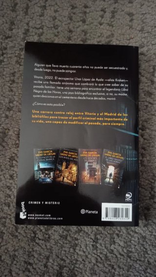 El Libro Negro de las Horas: Serie Kraken