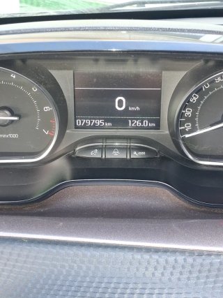 Peugeot 2008 2015