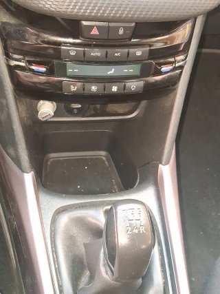 Peugeot 2008 2015