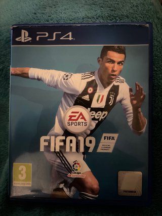 ARK Survival Evolved PS4