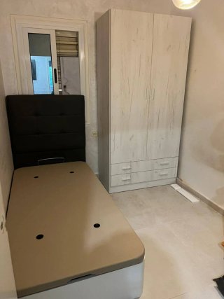 Canapé de madera y tela