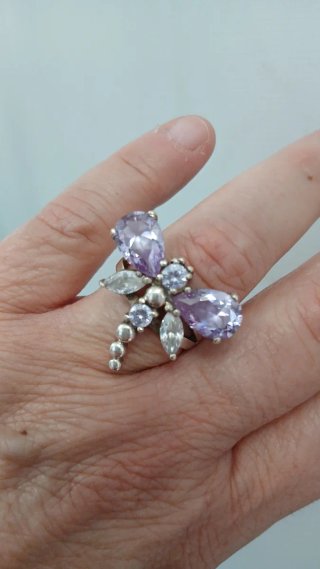 Anillo Mariposa Amatista y Plata Ley Vintage.