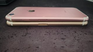 2 iPhone 7 per parti