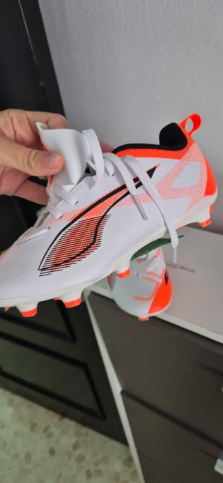 Botas de Fútbol Niño Puma Blancas y Naranja