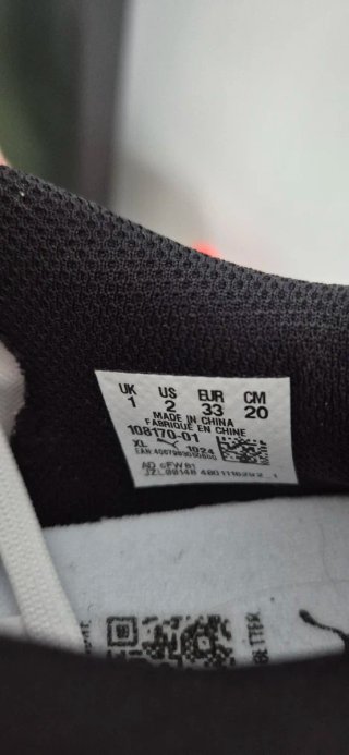 Botas de Fútbol Niño Puma Blancas y Naranja
