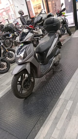 SYM Symphony Gris Scooter Automática