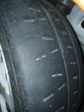 Llanta Pirelli RK7 15