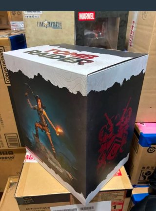 Figura Lara Croft Tomb Raider