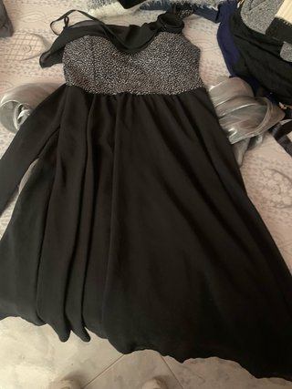 Stock 150+ Capi Abbigliamento Misto