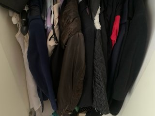 Stock 150+ Capi Abbigliamento Misto