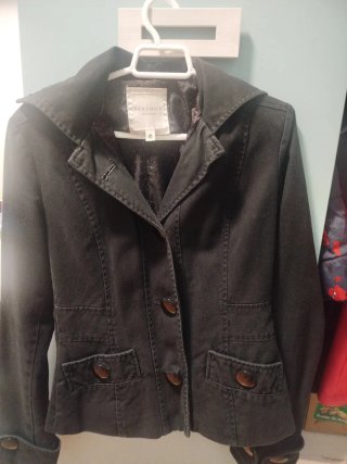 Cazadora Bershka Negra Talla S