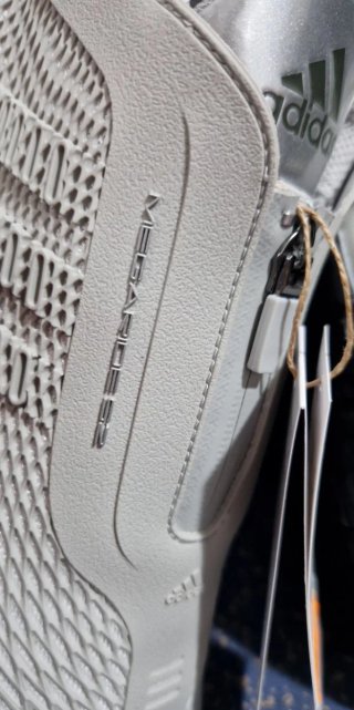 Zapatillas Futuritas Adidas Megaride S2 Silver.