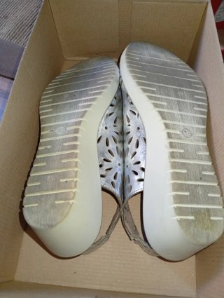 Sandalias piel 48 Horas