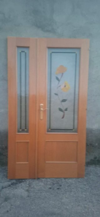 Puerta de madera interior