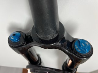 Horquilla Fox 32 100mm Step-Cast performance