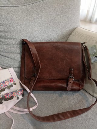 Lote bolsos y maletín marrón y rosa