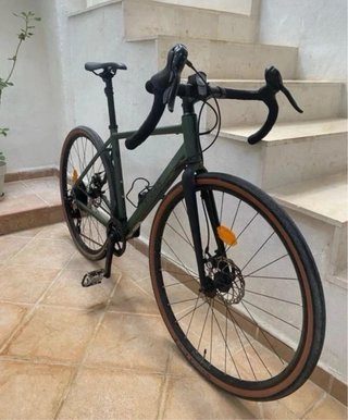 Bicicleta Gravel Triban Verde