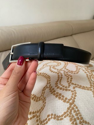 Cinturón Piel Hugo Boss Negro rojo elegante 80