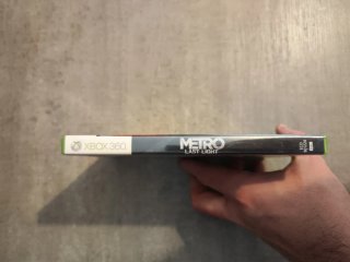 Metro Last Light Edición Limitada Xbox 360