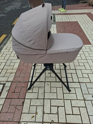 Silla de paseo Inglesina color beige