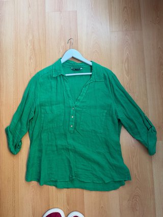 2 Camisas de lino azul y verde de Zara