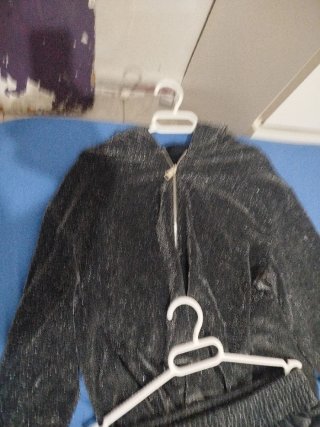 Chándal fiesta Oysho negro/plata Talla M