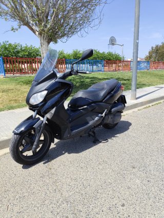 Yamaha XMAX 125 Negra